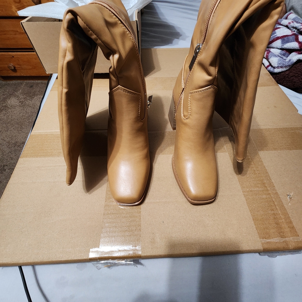 Tan Women's Boots